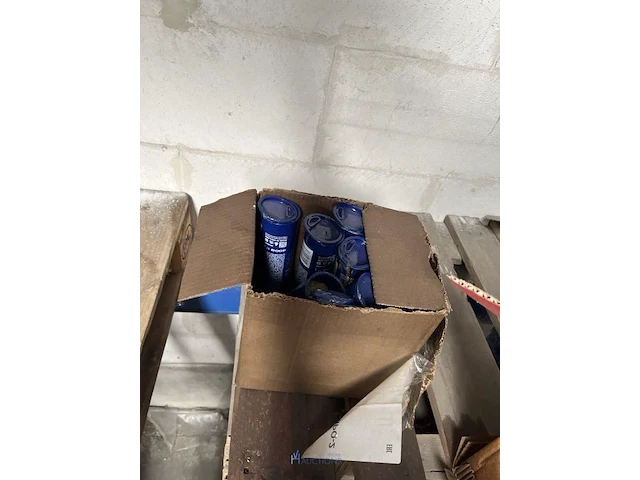 Inhoud van 13 palletten met diverse werkplaatsvoorraad - afbeelding 26 van  34