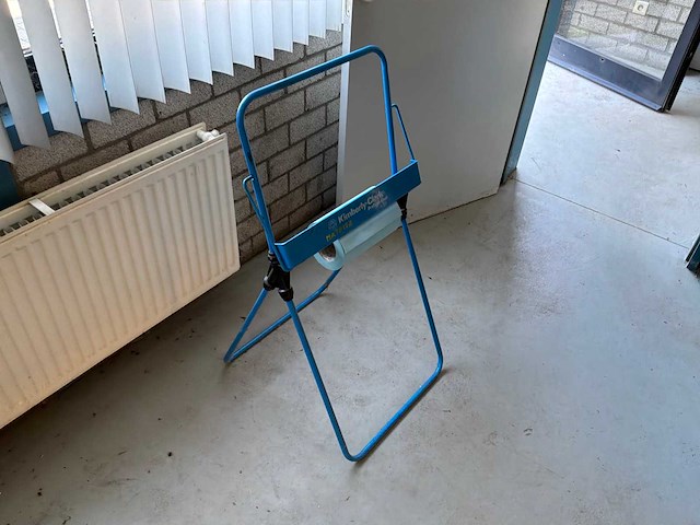Inhoud van de bureauruimte - afbeelding 29 van  32