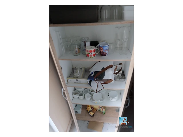 Inhoud van de kamer - afbeelding 11 van  15