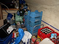 Inhoud van de kelder - afbeelding 9 van  27