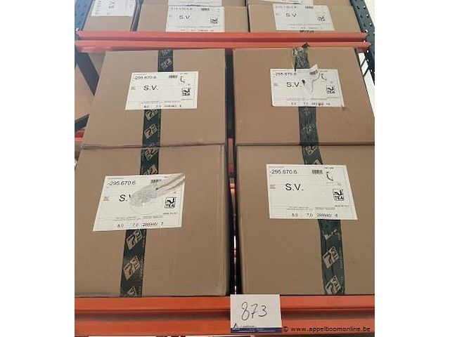 Inhoud van het rek bestaande uit dozen inh. crepin met verloop tea - afbeelding 1 van  2