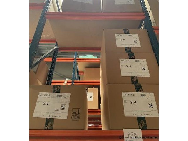 Inhoud van het rek bestaande uit dozen inh. crepin tea - afbeelding 1 van  2