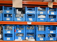 Inhoud van het rek lot diverse installatiematerialen, obo, walraven, teh92, khrq22m64t8 - afbeelding 2 van  9