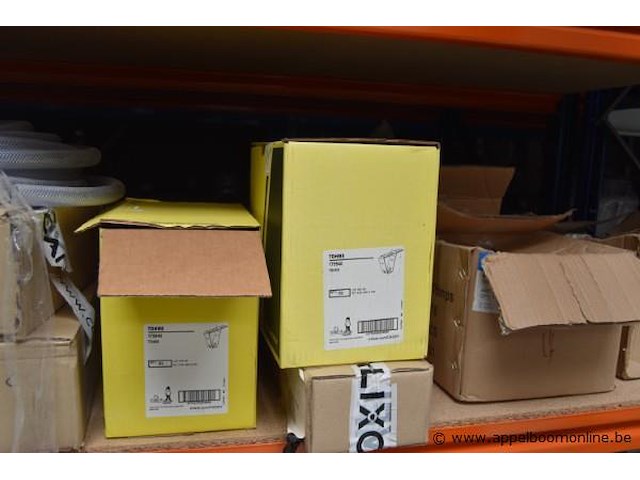 Inhoud van het rek lot diverse installatiematerialen, obo, walraven, teh92, khrq22m64t8 - afbeelding 8 van  9