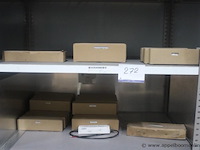 Inhoud van het rek wo. divers verlichtingsmateriaal - afbeelding 4 van  4