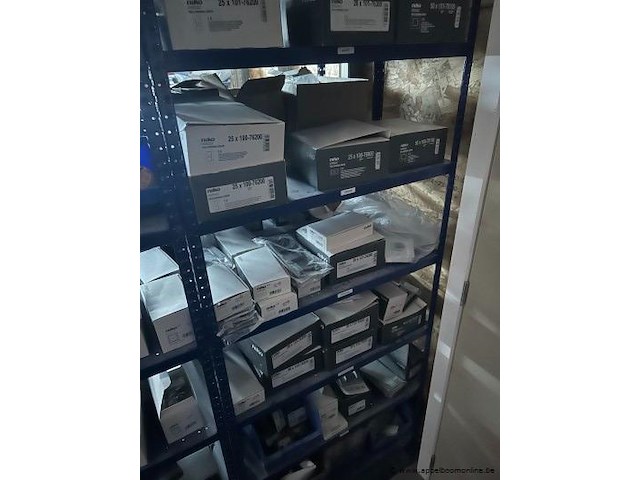 Inhoud van het rek wo. diverse elektriciteitsmaterialen - afbeelding 5 van  5