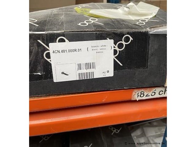 Inhoud van het rek wo. douchegrepen, badgrepen, enz - afbeelding 4 van  6