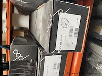 Inhoud van het rek wo. douchegrepen, badgrepen, enz - afbeelding 5 van  6