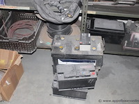 Inhoud van het rek wo. partij werkplaatsmateriaal en gereedschap - afbeelding 3 van  6