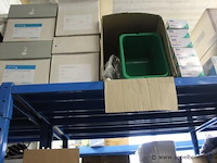 Inhoud van het rek wo. schoonmaakmiddelen - afbeelding 3 van  3