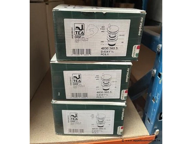 Inhoud van rek wo. diverse sifons, aflopen - afbeelding 6 van  7