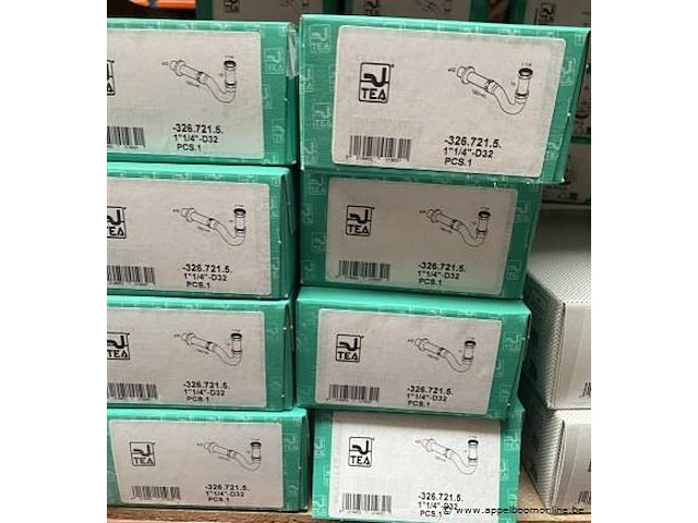 Inhoud van rek wo. diverse sifons, crepin - afbeelding 2 van  6