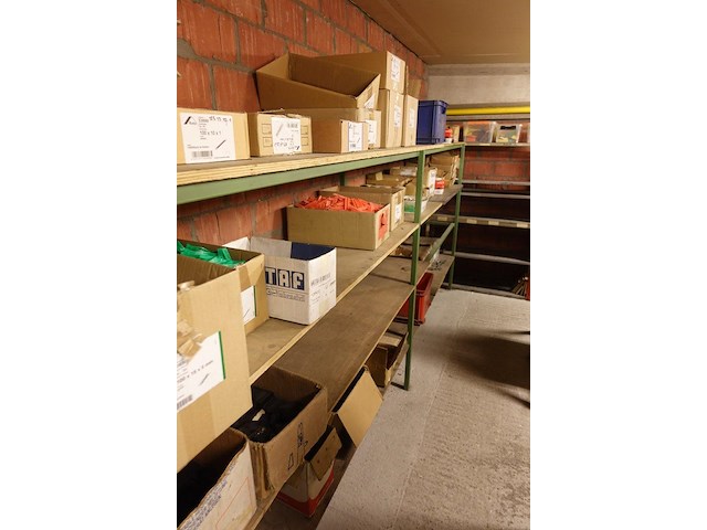 Inhoud verdiep magazijn - afbeelding 15 van  20