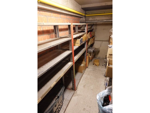 Inhoud verdiep magazijn - afbeelding 18 van  20