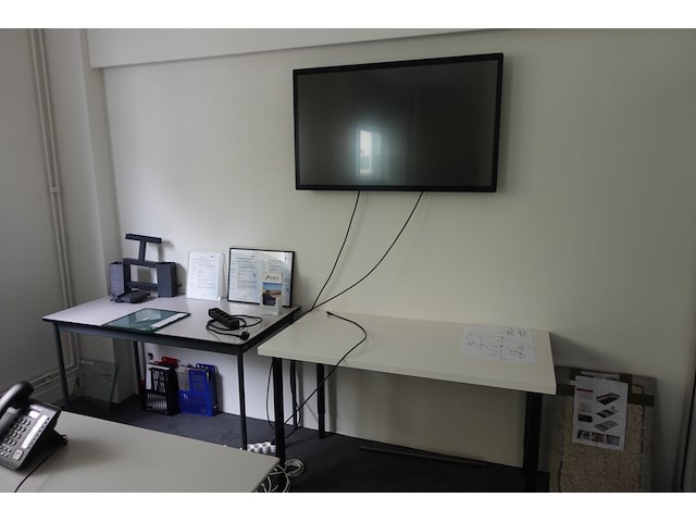 Inhoud vergaderruimte - afbeelding 3 van  4