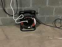 Inhoud voorbereidingsruimte ververij - afbeelding 3 van  10