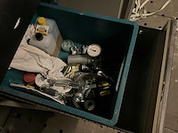 Inhoud voorbereidingsruimte ververij - afbeelding 10 van  10