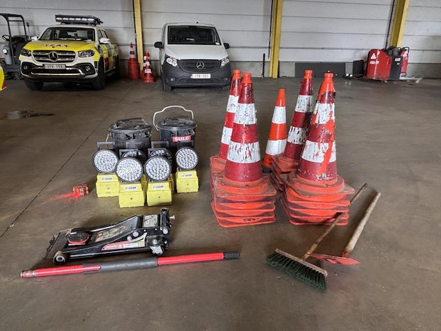 Inhoud wagen vito - afbeelding 1 van  1