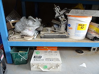 Inhoud werkbank en inhoud kast - afbeelding 2 van  11