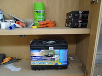 Inhoud werkbank en inhoud kast - afbeelding 4 van  11