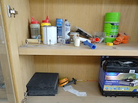 Inhoud werkbank en inhoud kast - afbeelding 5 van  11
