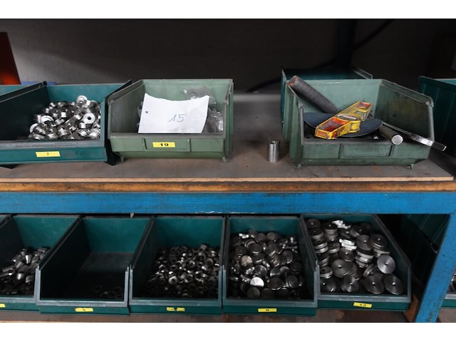 Inhoud werkbanken - afbeelding 4 van  13