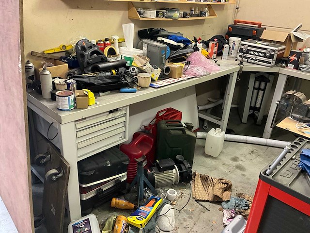 Inhoud werkplaats links - afbeelding 2 van  9