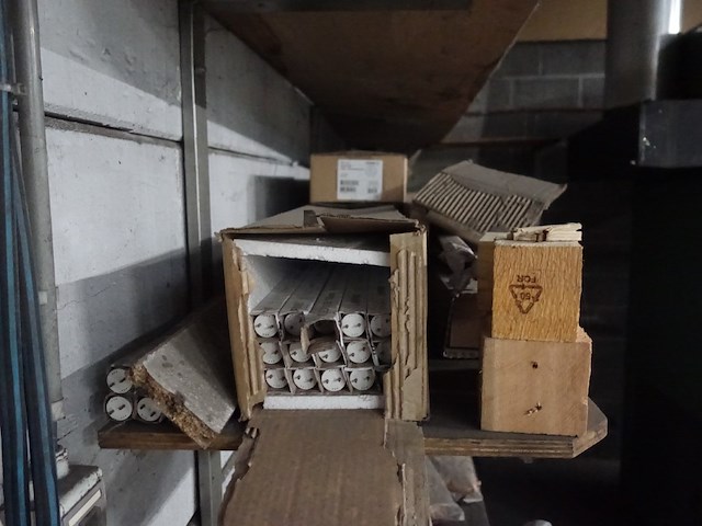 Inhoud zolder - afbeelding 14 van  21