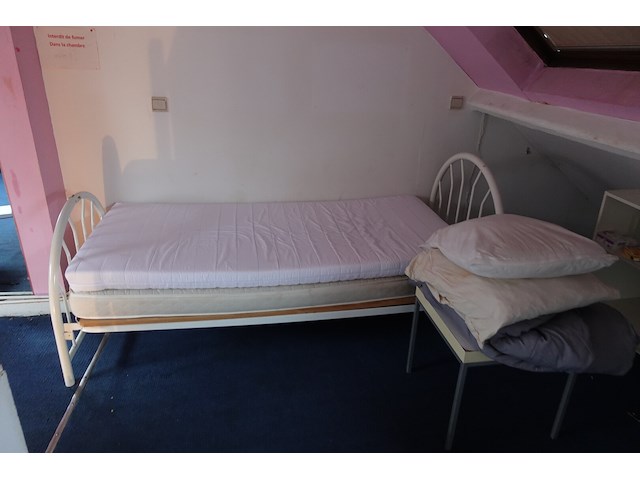 Inhoud zolder - afbeelding 4 van  9