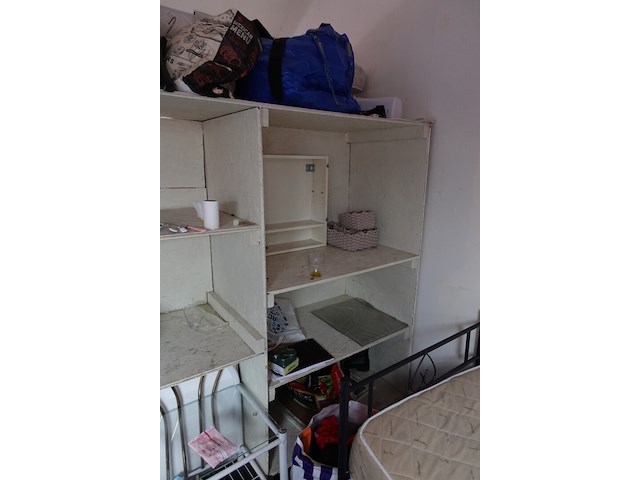 Inhoud zolder - afbeelding 9 van  9