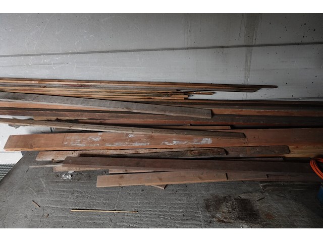 Inhoud zolder - afbeelding 6 van  11