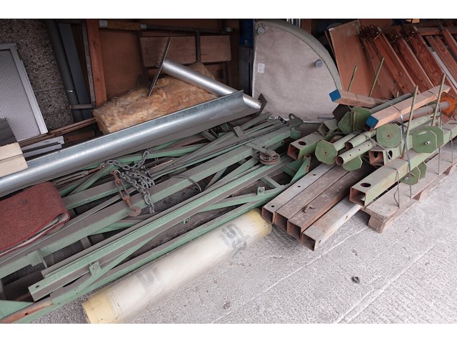 Inhoud zolder - afbeelding 11 van  11