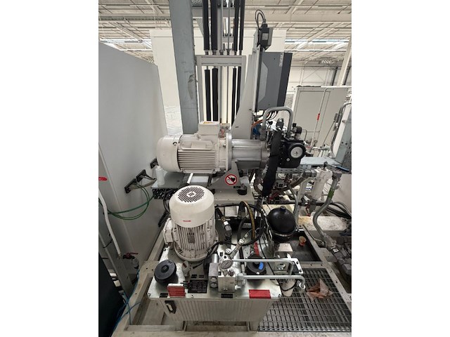 Injection mold tool kraussmaffei - afbeelding 13 van  25