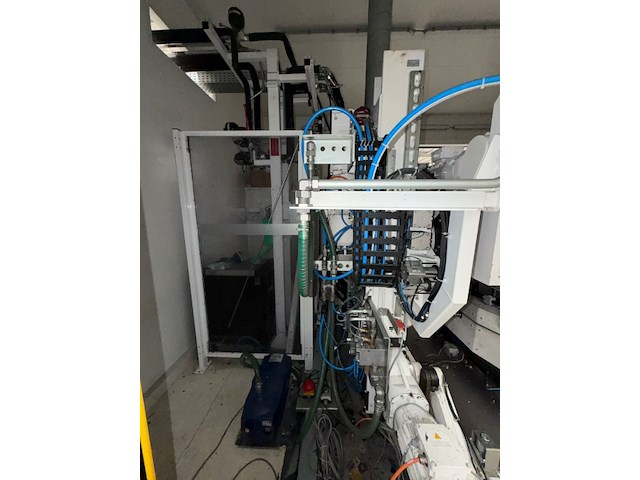 Injection mold tool kraussmaffei - afbeelding 22 van  25