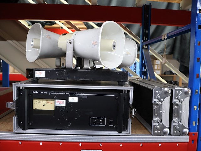 Inkel versterker met speakers - afbeelding 1 van  8