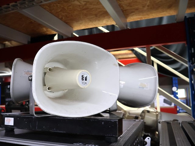 Inkel versterker met speakers - afbeelding 4 van  8