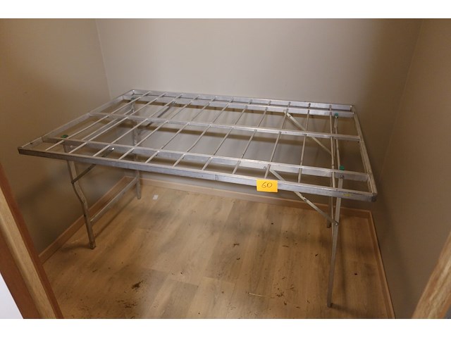 Inklapbare alu tafel - afbeelding 1 van  2