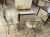 Inklapbare eetkamertafel met 4 stoelen - afbeelding 3 van  4