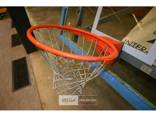 Inklapbare mobiele basketbalring - afbeelding 6 van  7