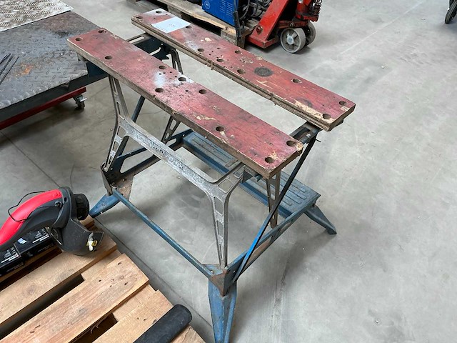 Inklapbare werkbank - afbeelding 1 van  2