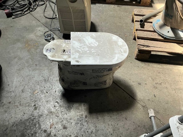 Innova toilet - afbeelding 3 van  3