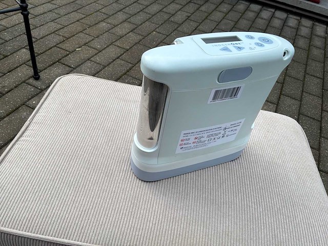 Inogen one g3 medisch apparaat - draagbare zuurstofconcentrator - afbeelding 4 van  10