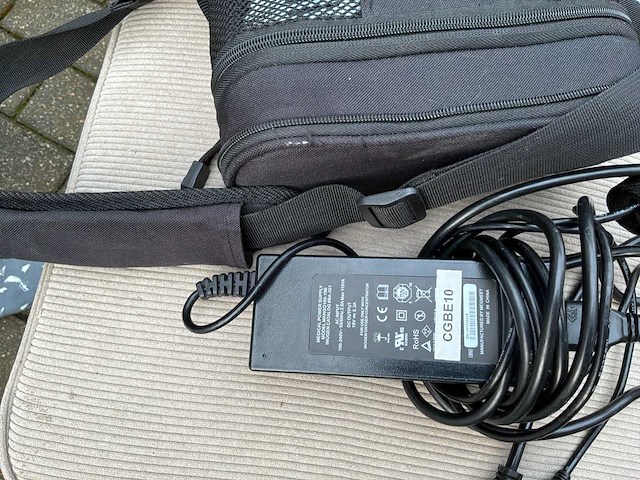 Inogen one g3 medisch apparaat - draagbare zuurstofconcentrator - afbeelding 8 van  10