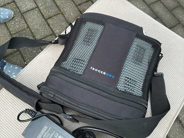 Inogen one g3 medisch apparaat - draagbare zuurstofconcentrator - afbeelding 9 van  10