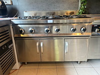 Inox 6 pits gasvuur ggmgastro , inox lage werkbank met 3 deuren (4,10) - afbeelding 5 van  6