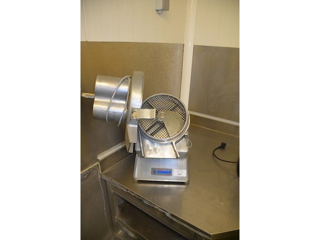 Inox cutter brunner met toebehoren in bak - afbeelding 1 van  7