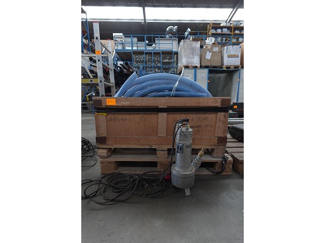 Inox dompelpomp - afbeelding 1 van  4
