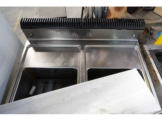 Inox dubbele friteuse - afbeelding 5 van  5