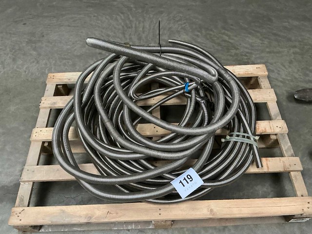 Inox flexibel sanitair - afbeelding 1 van  4