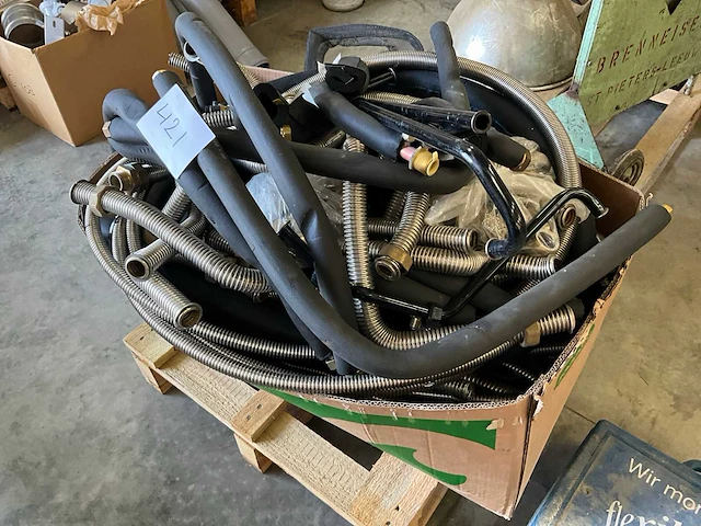 Inox flexibels met koppelingen - afbeelding 1 van  7